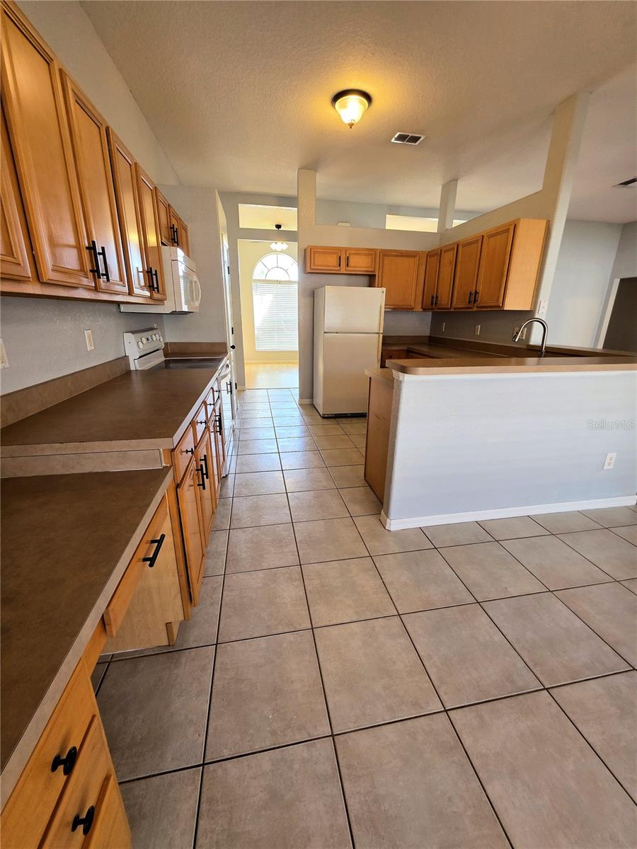 Image 11 of 25 For 736 Hurley Drive