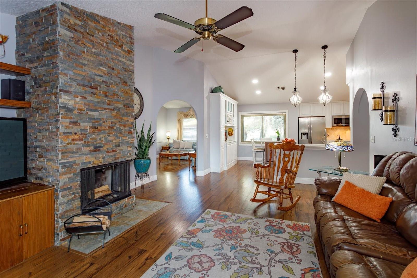 Image 11 of 44 For 9237 Sabal Palm Circle