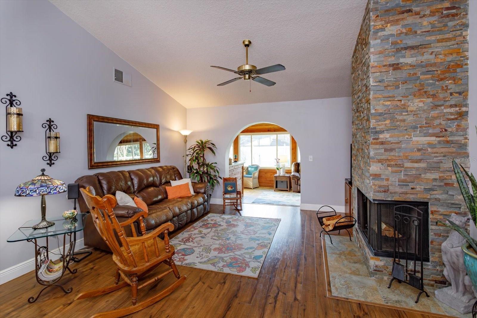 Image 12 of 44 For 9237 Sabal Palm Circle