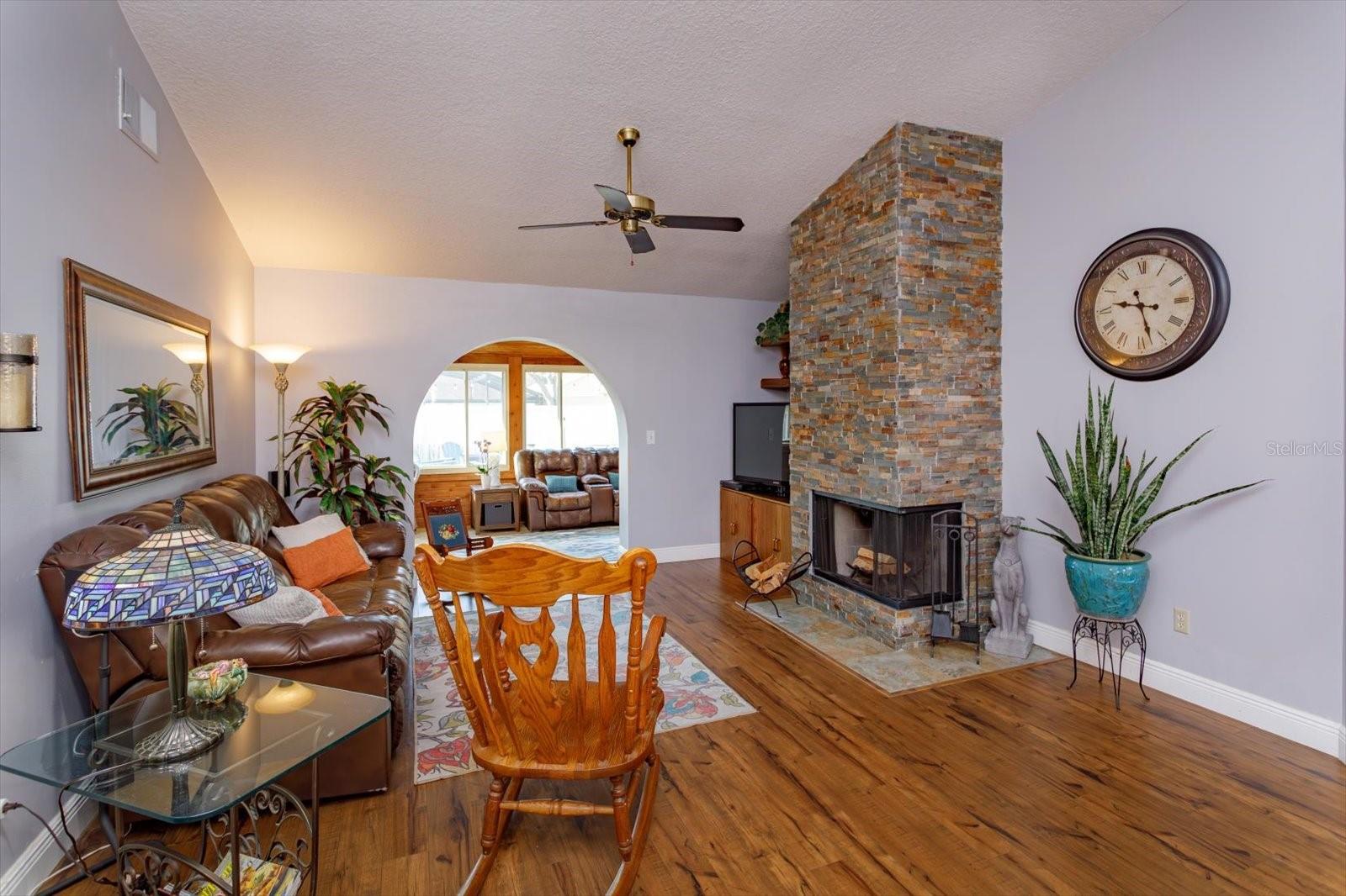 Image 13 of 44 For 9237 Sabal Palm Circle