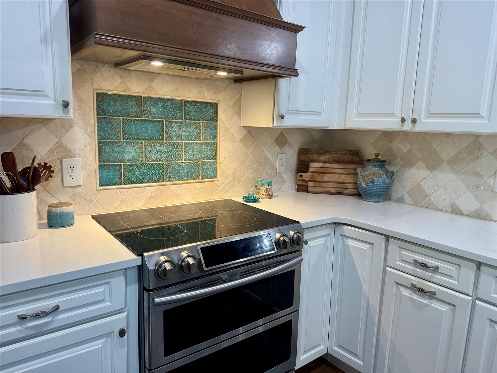 Image 16 of 44 For 9237 Sabal Palm Circle