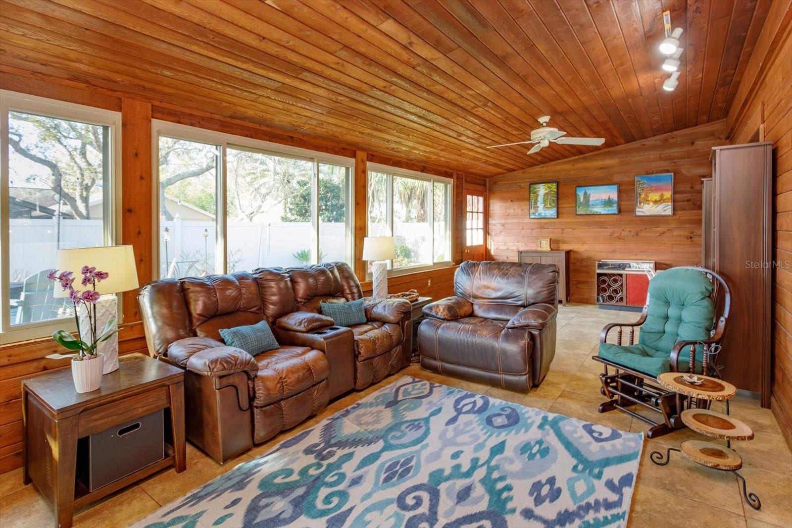 Image 31 of 44 For 9237 Sabal Palm Circle