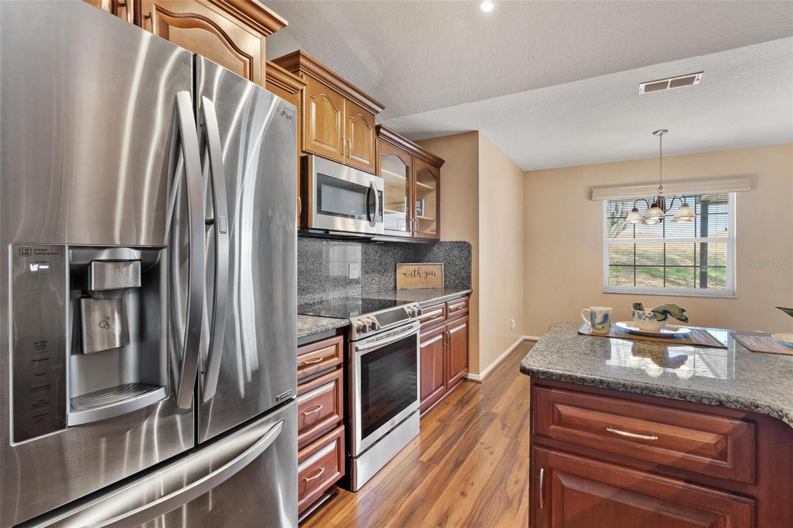 Image 14 of 59 For 11614 172nd Loop