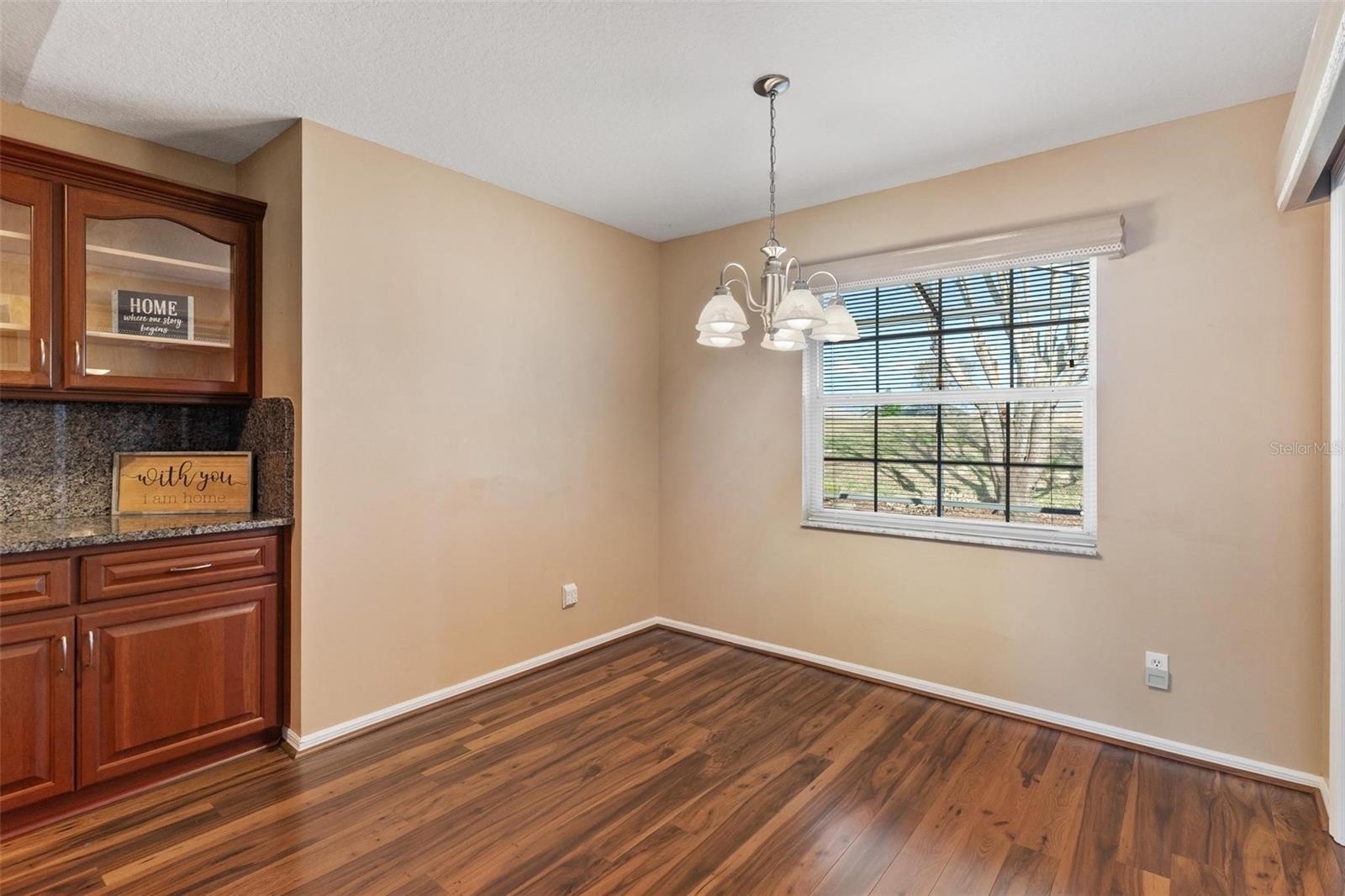 Image 16 of 59 For 11614 172nd Loop