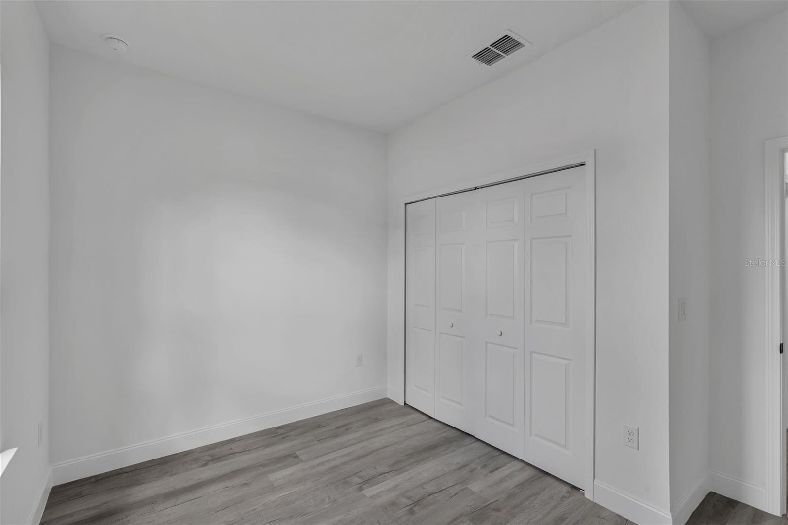 Image 27 of 50 For 2211 153rd Place