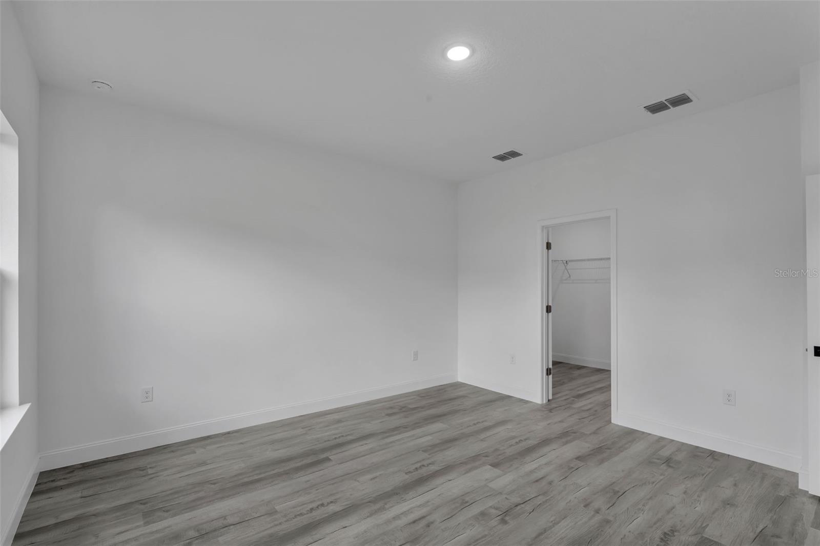 Image 29 of 50 For 2211 153rd Place