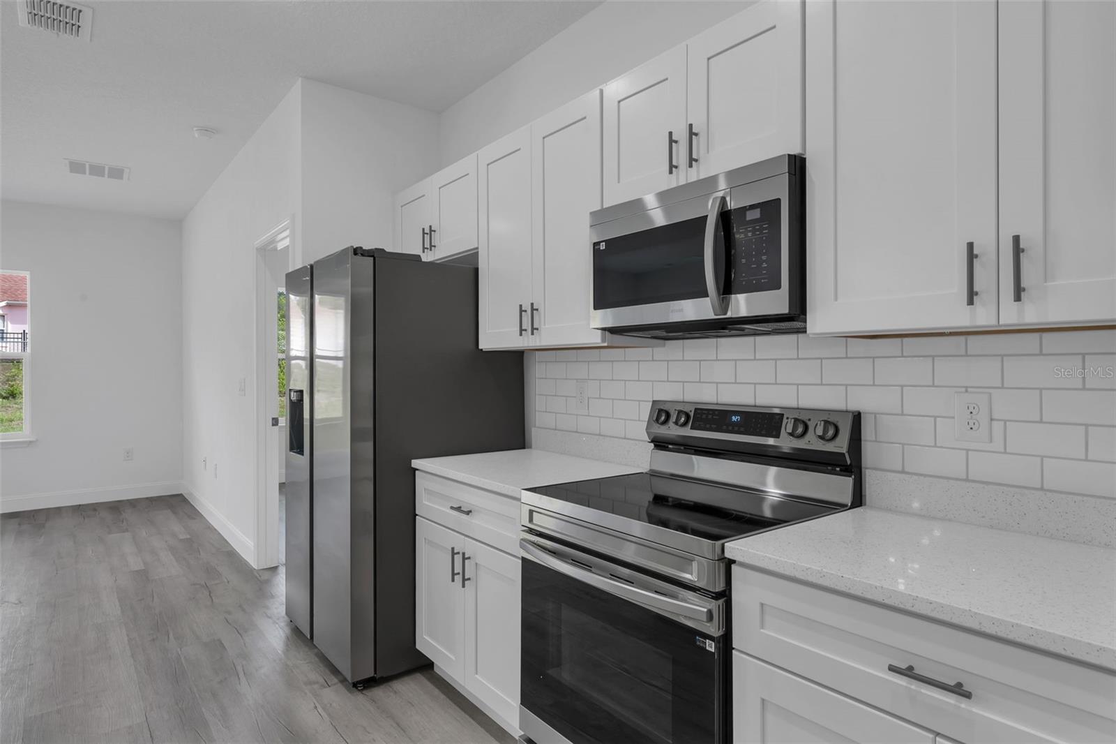 Image 9 of 50 For 2211 153rd Place