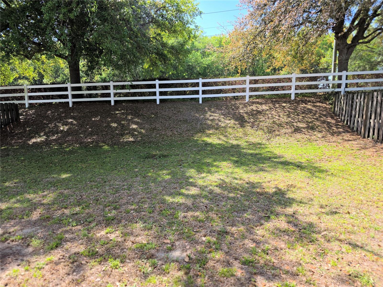 Image 19 of 22 For 2076 Newtown Road