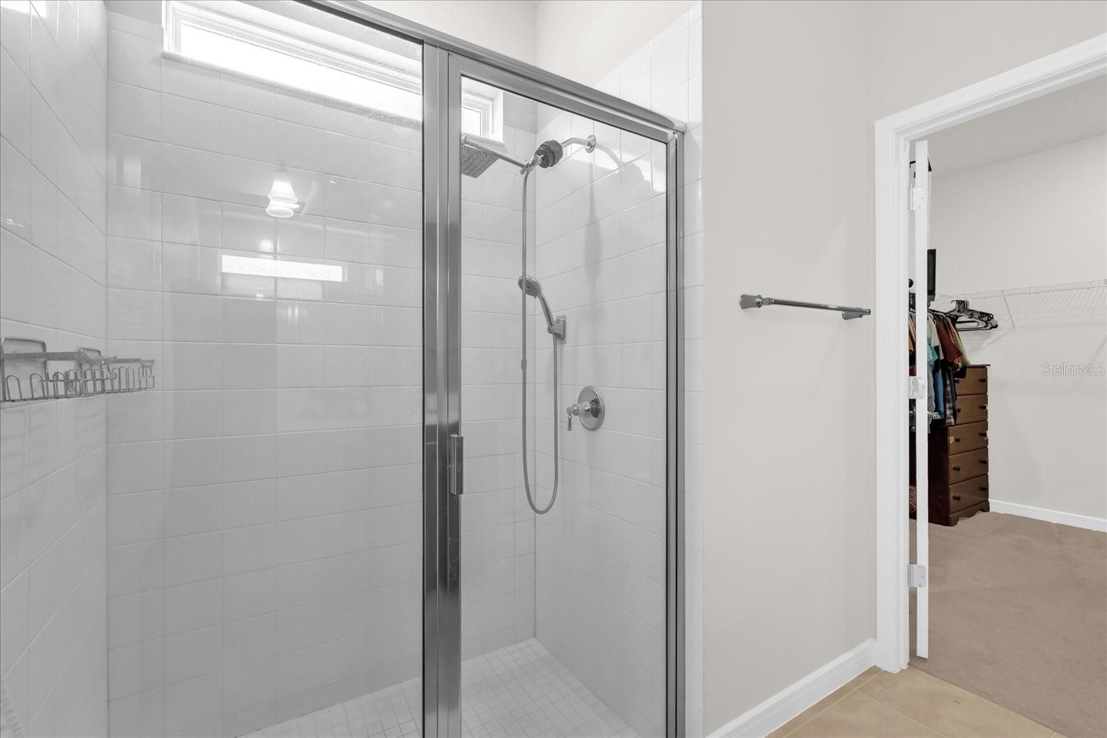 Image 18 of 41 For 9491 52nd Loop