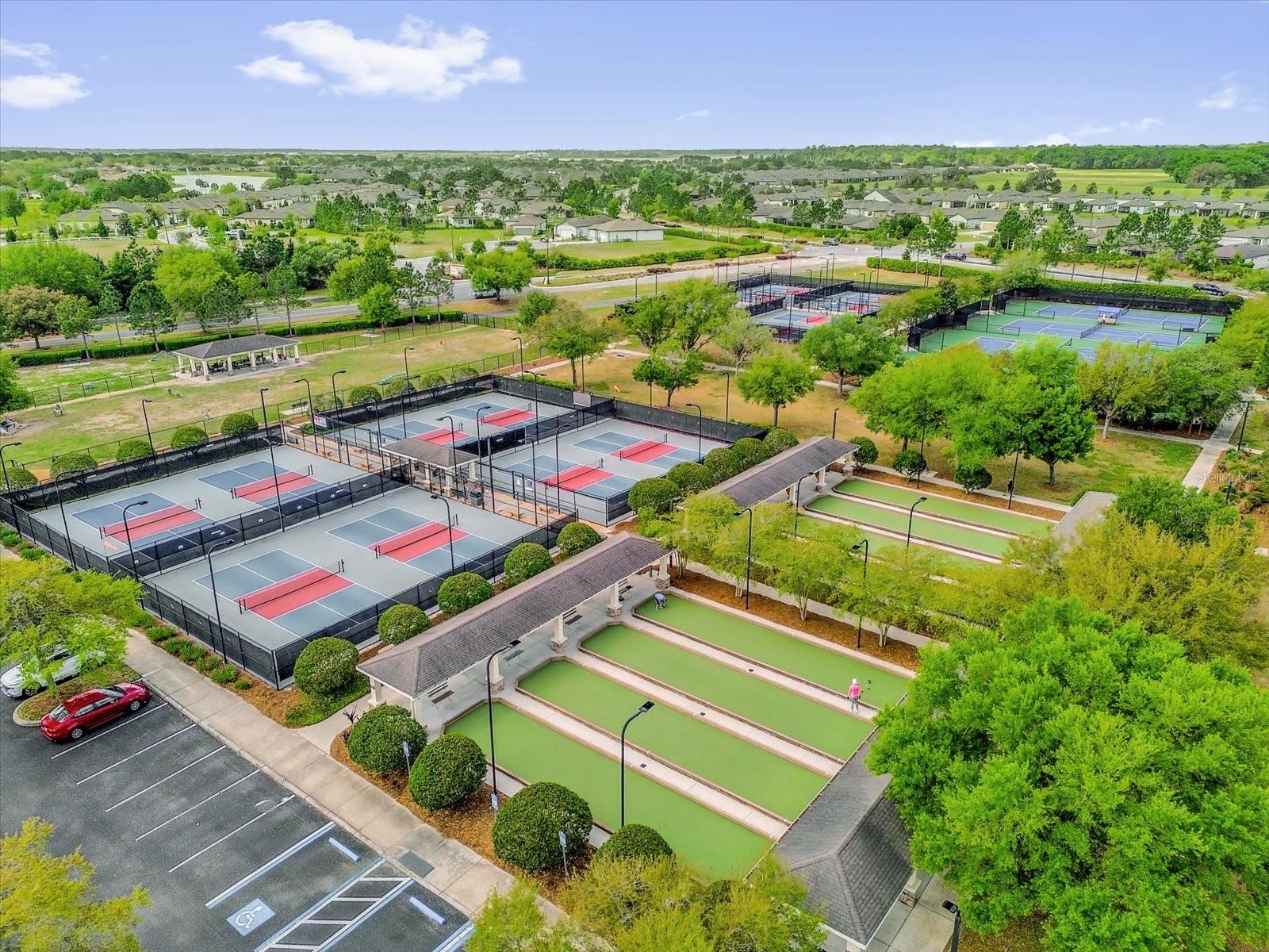 Image 30 of 41 For 9491 52nd Loop