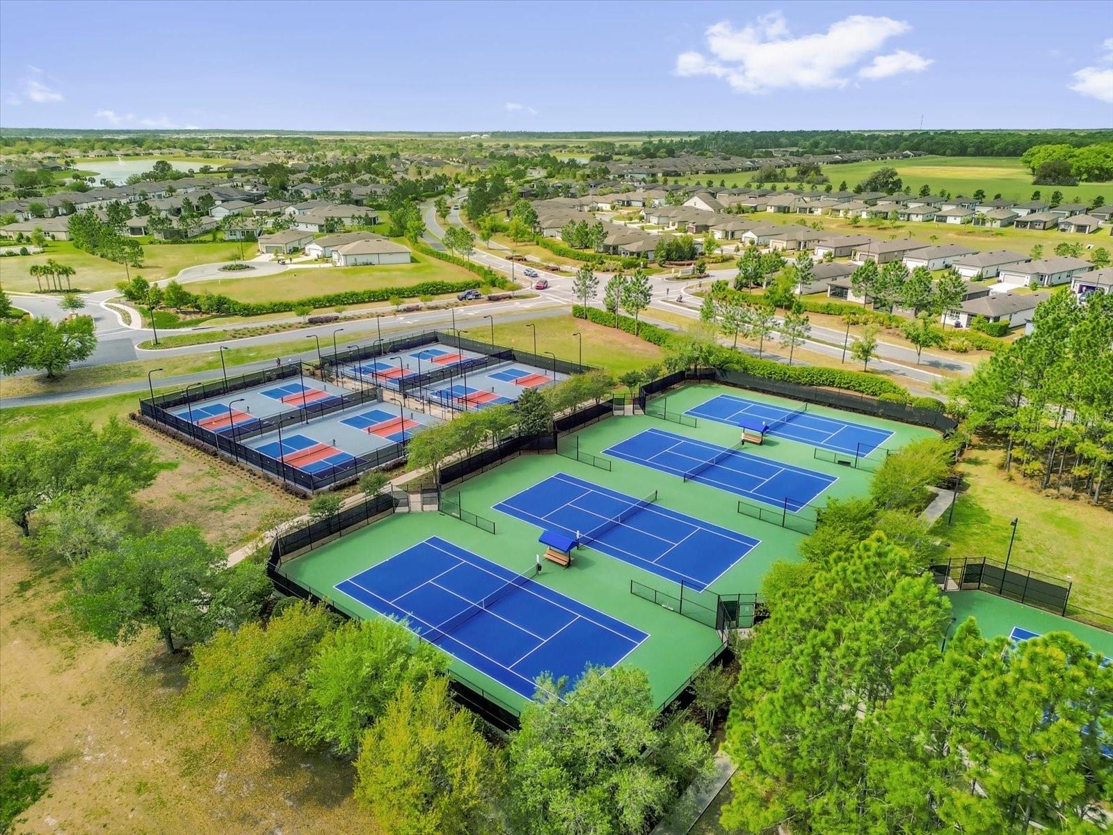 Image 32 of 41 For 9491 52nd Loop