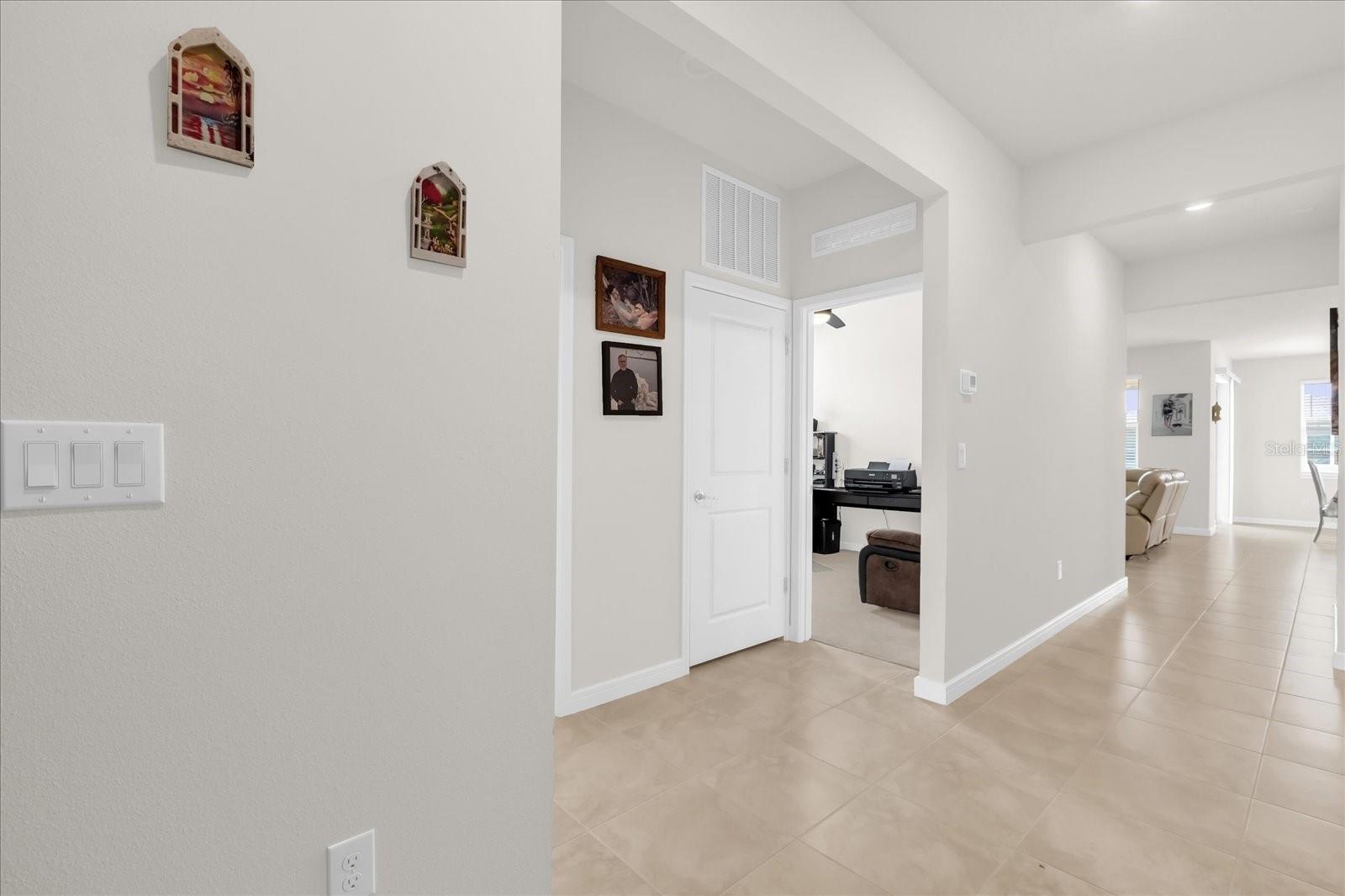 Image 5 of 41 For 9491 52nd Loop