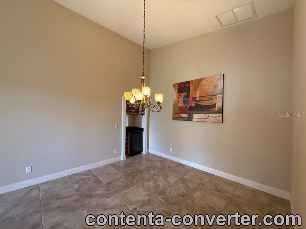 Image 19 of 33 For 26812 Bella Vista Drive