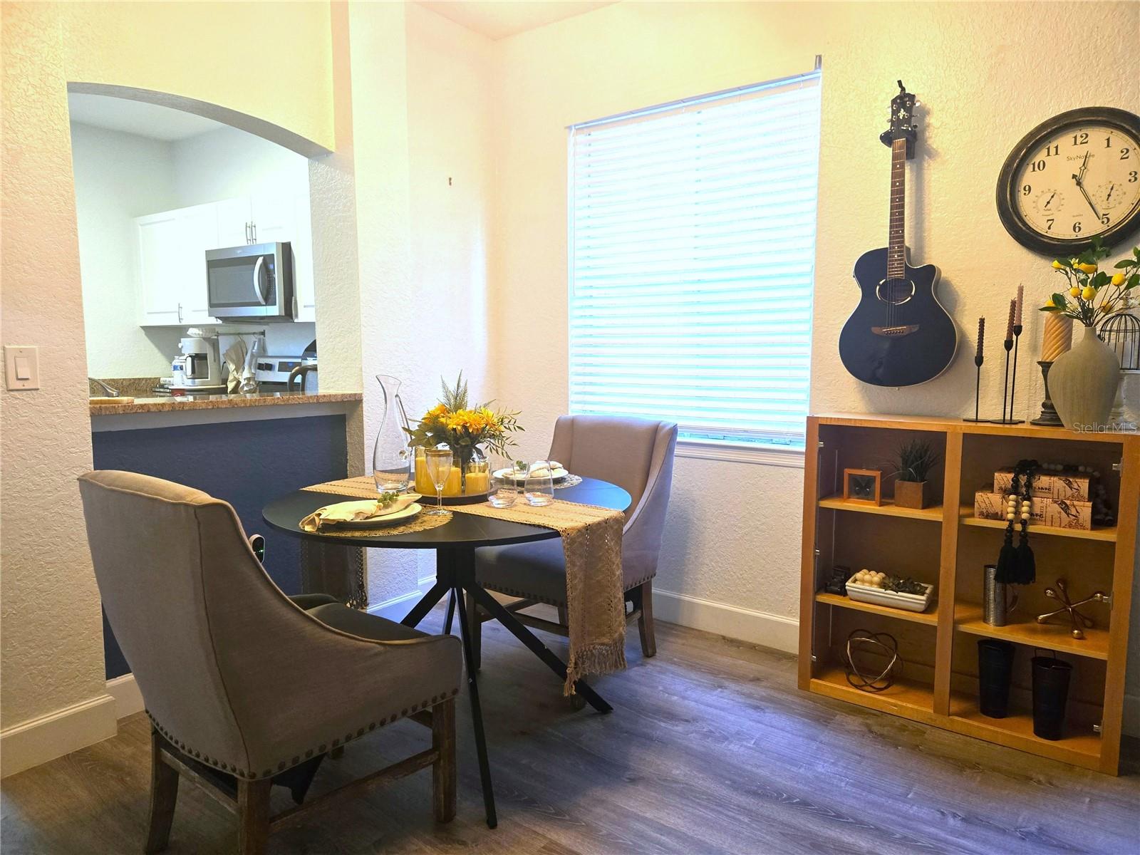 Image 9 of 23 For 102 Vista Verdi Circle 116