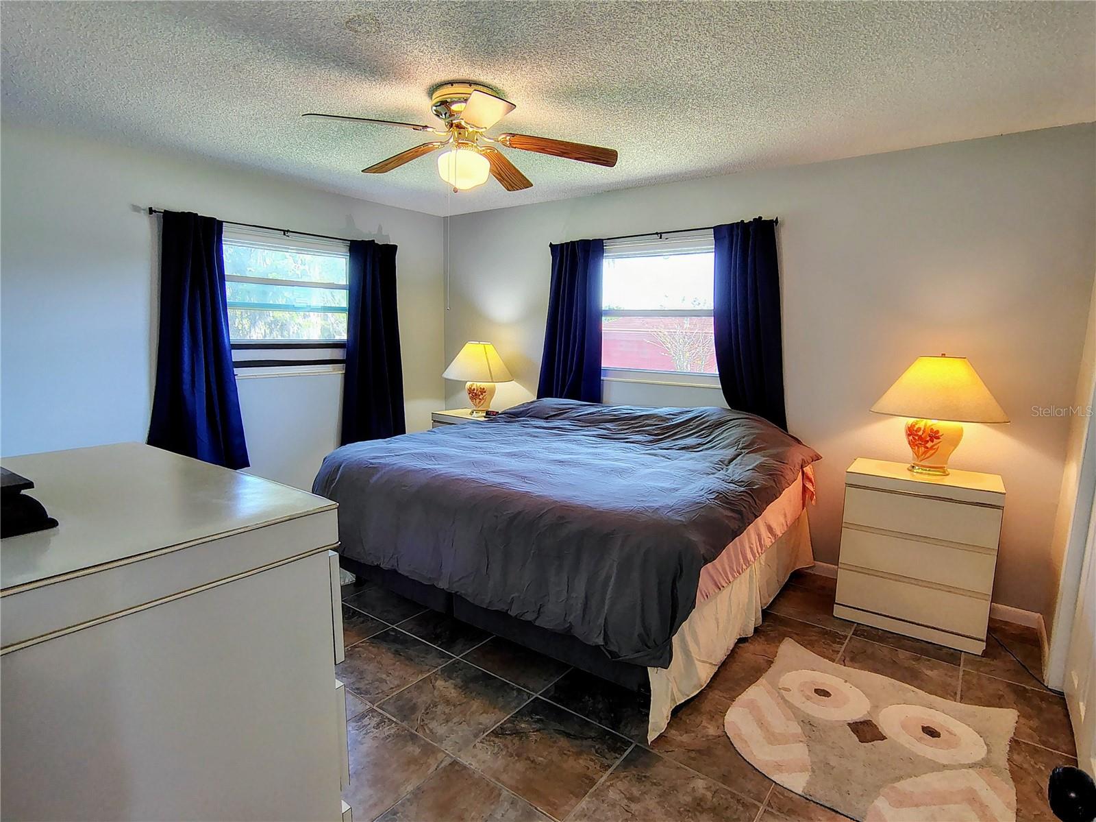 Image 24 of 43 For 664 Cr 467  