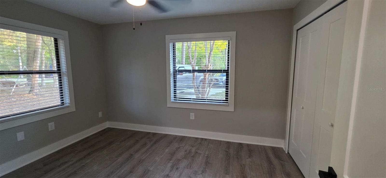 Image 8 of 12 For 25829 Westmoreland Street