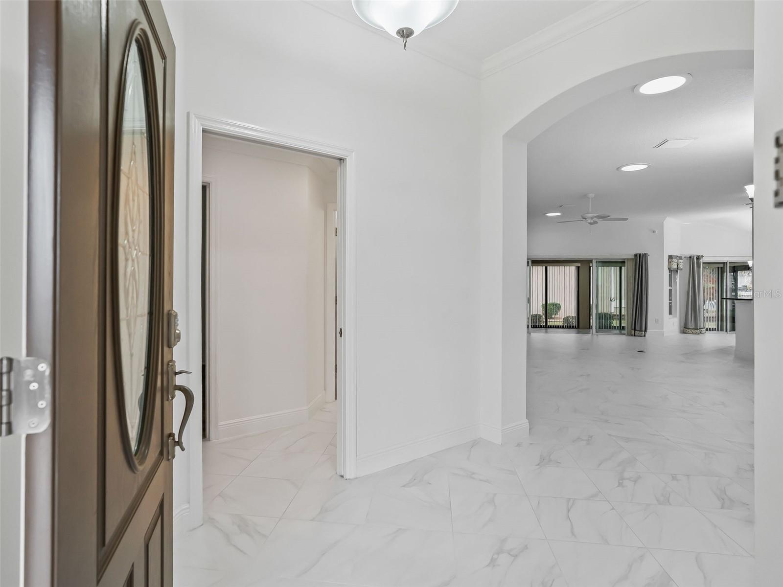 Image 8 of 62 For 3556 Mistletoe Court