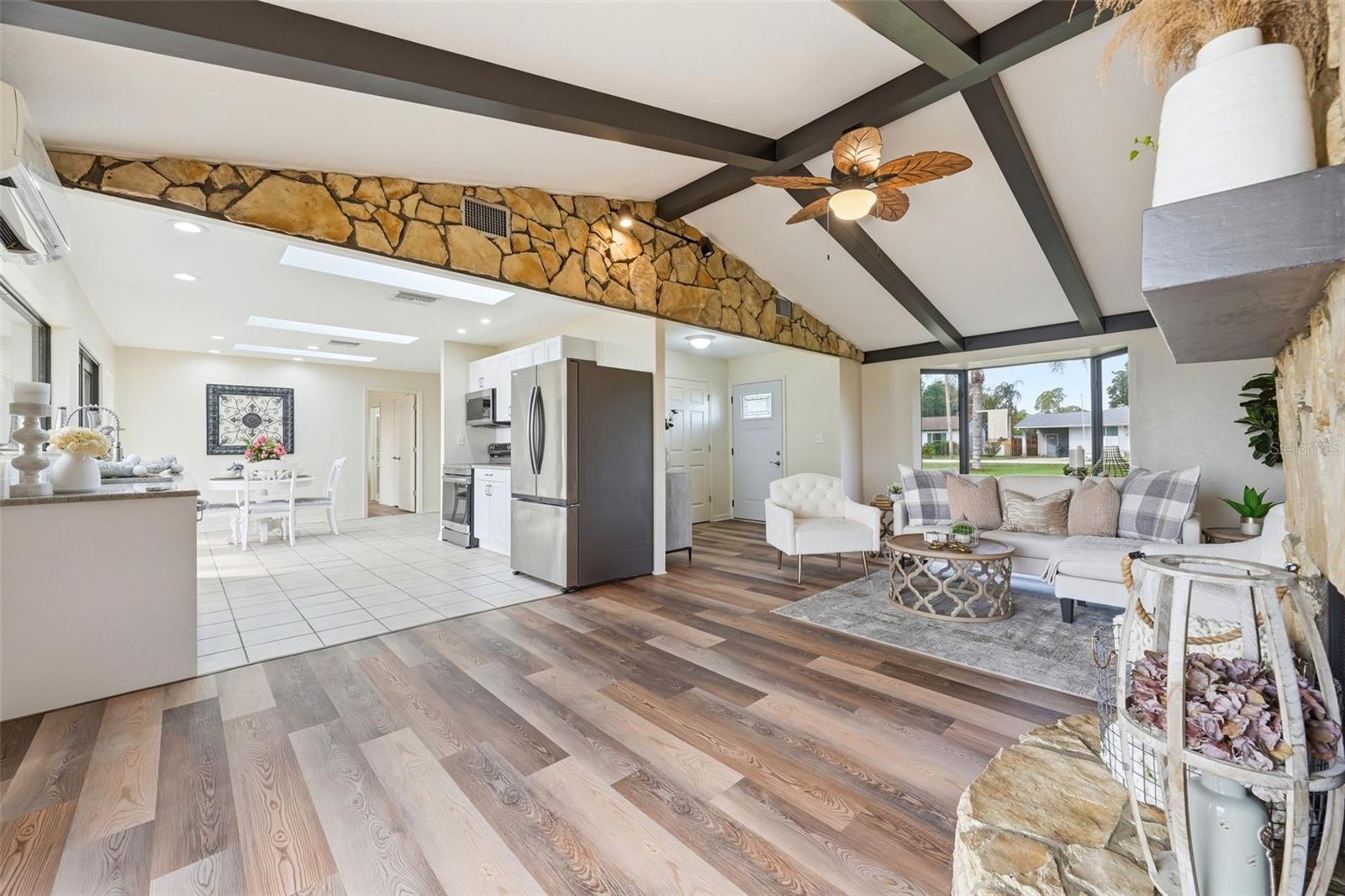 Image 12 of 53 For 33942 Linda Lane