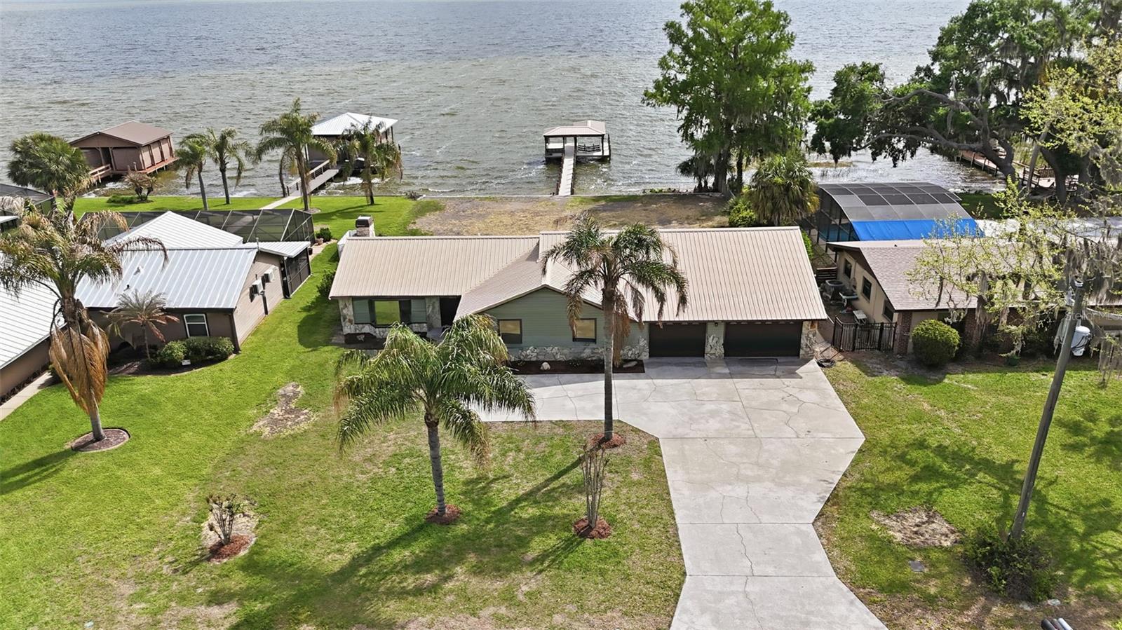 Image 33 of 53 For 33942 Linda Lane