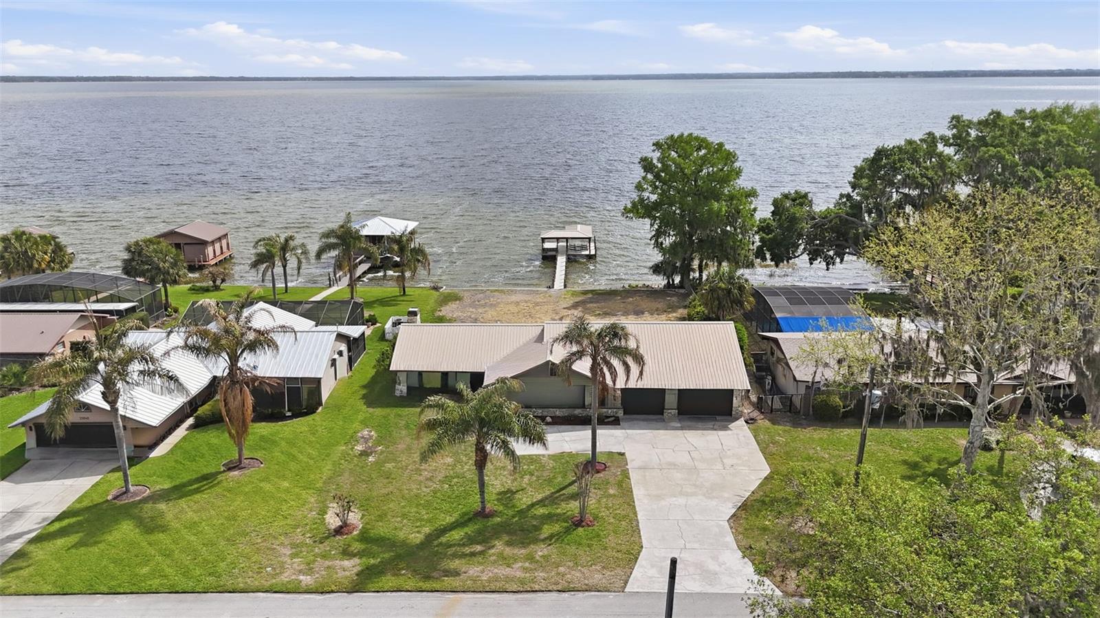 Image 34 of 53 For 33942 Linda Lane