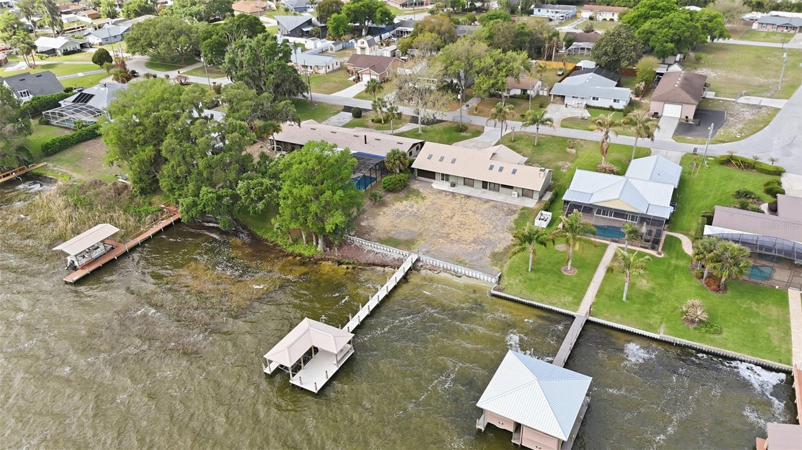 Image 39 of 53 For 33942 Linda Lane