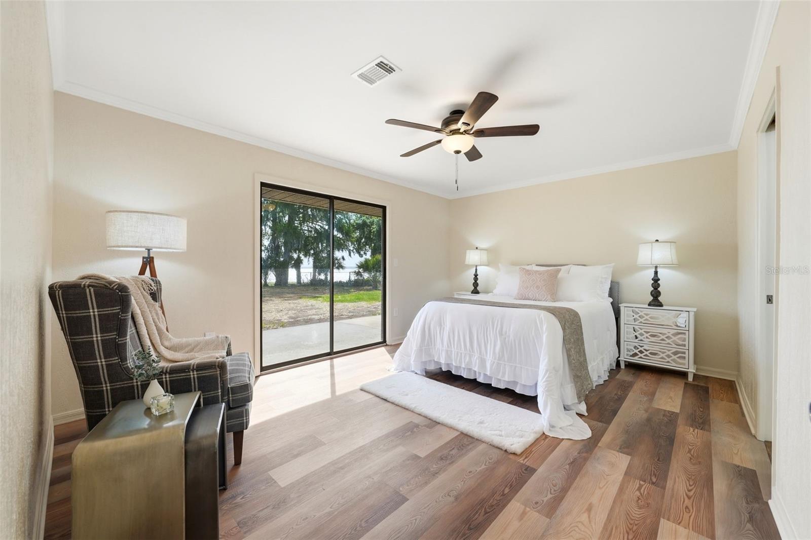 Image 4 of 53 For 33942 Linda Lane