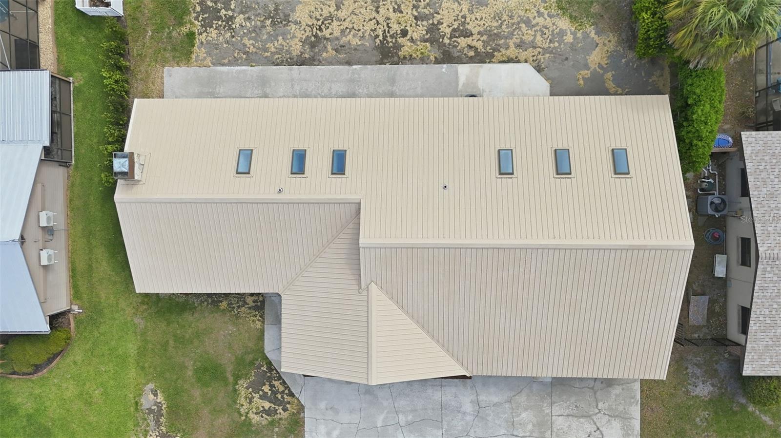 Image 40 of 53 For 33942 Linda Lane