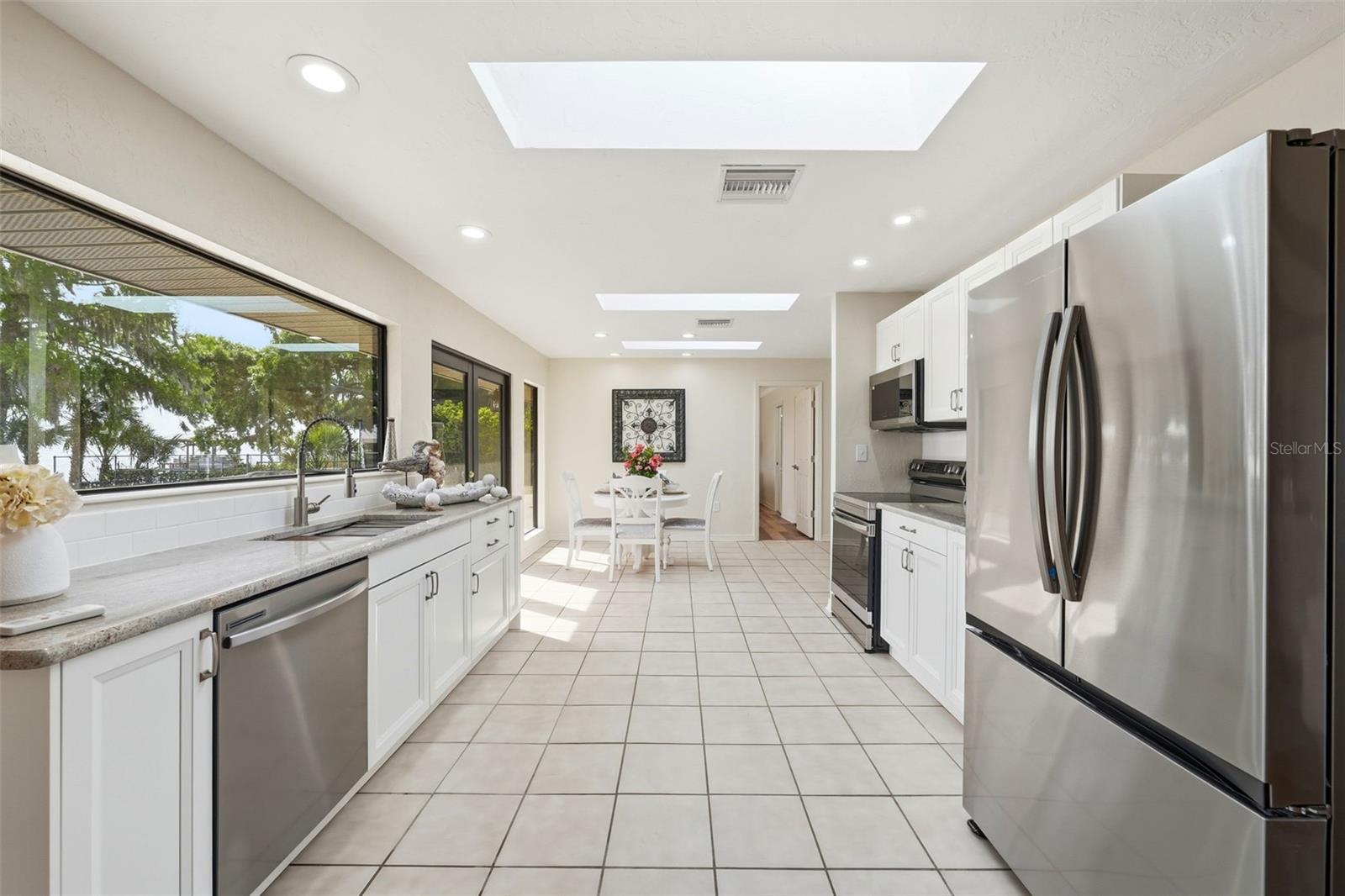 Image 5 of 53 For 33942 Linda Lane