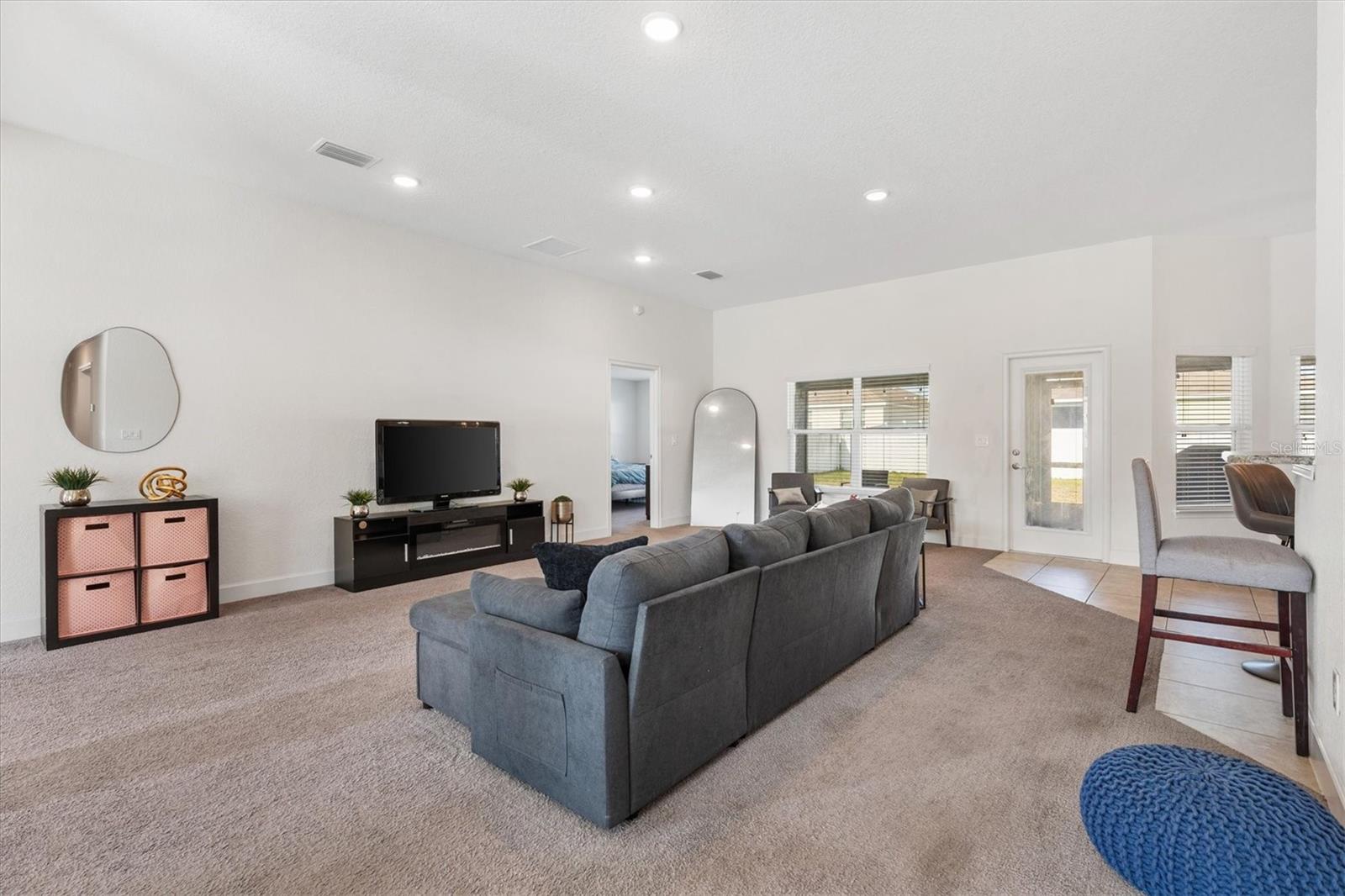 Image 11 of 47 For 9778 Pepper Tree Place