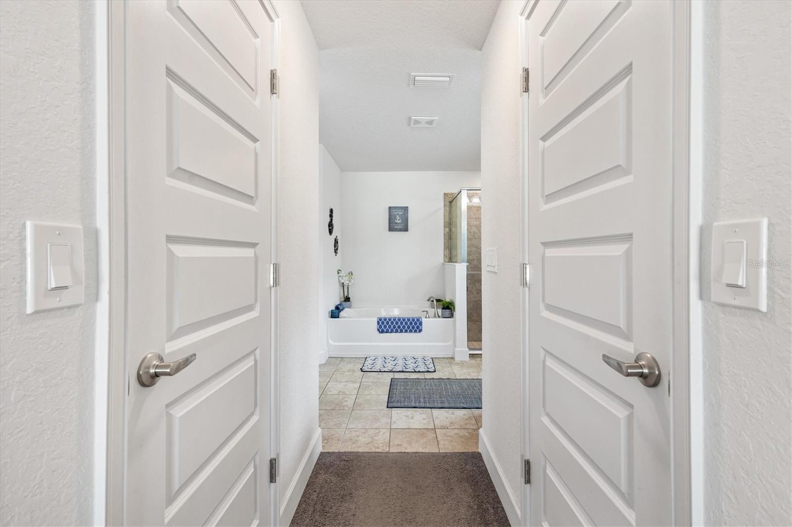 Image 22 of 47 For 9778 Pepper Tree Place