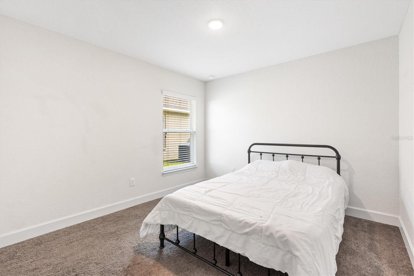 Image 25 of 47 For 9778 Pepper Tree Place