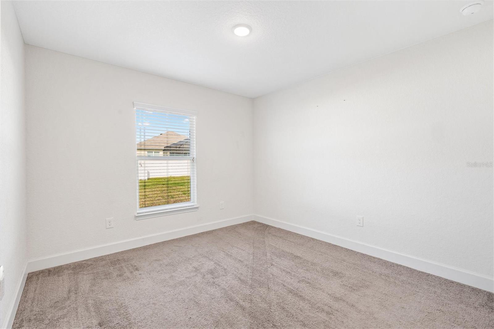 Image 27 of 47 For 9778 Pepper Tree Place