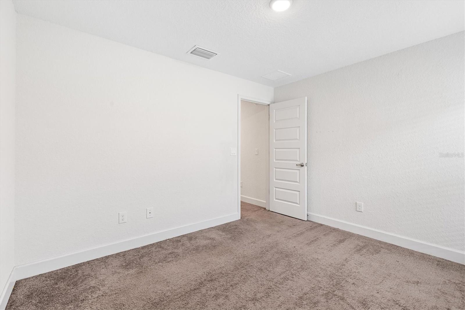 Image 30 of 47 For 9778 Pepper Tree Place