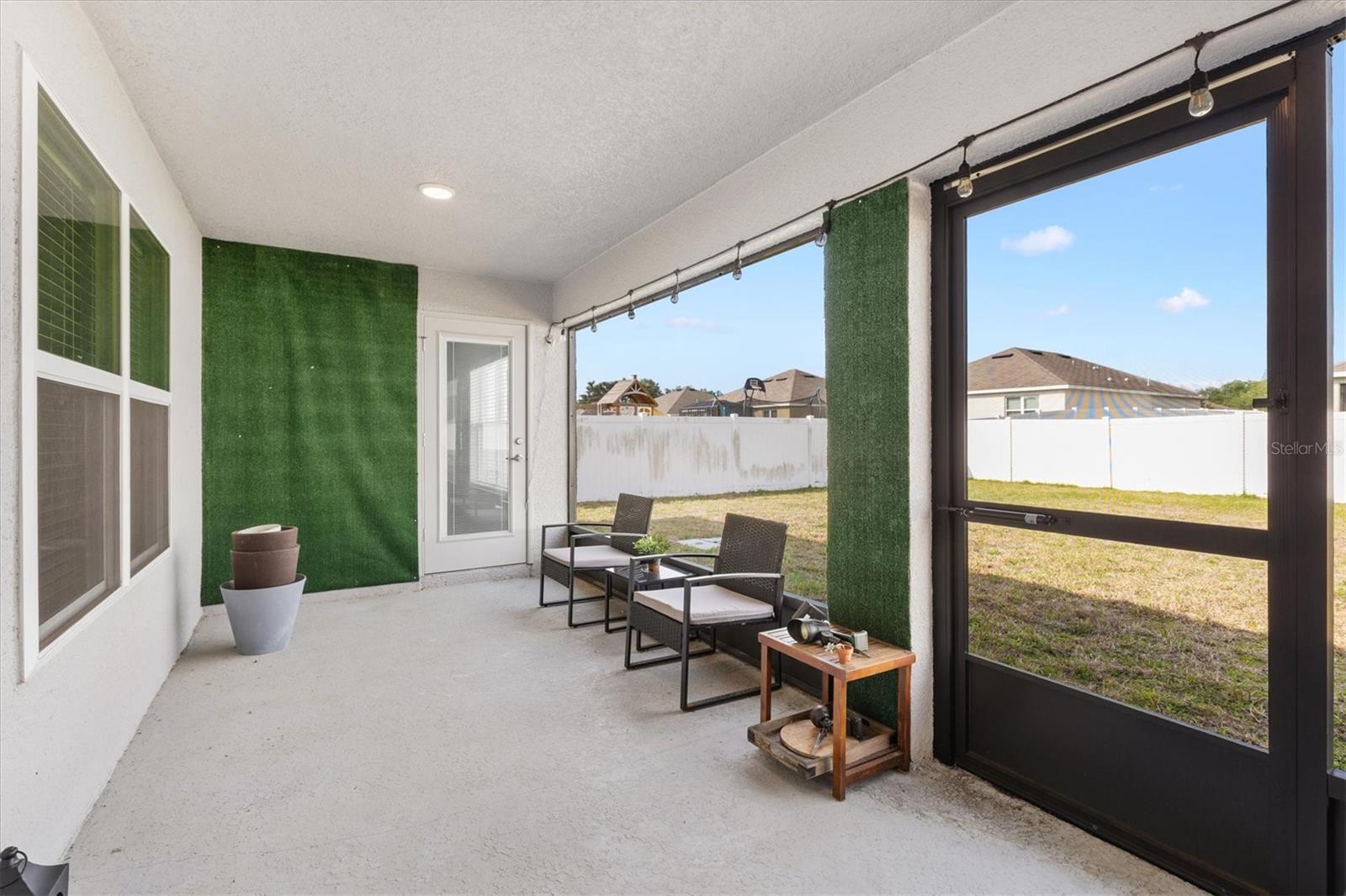 Image 35 of 47 For 9778 Pepper Tree Place