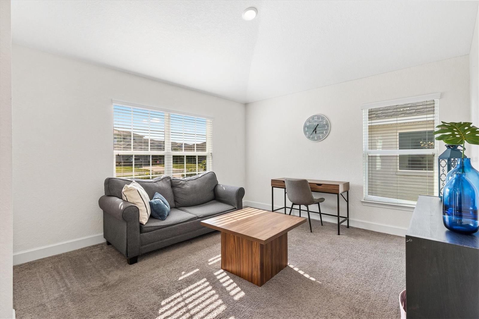 Image 6 of 47 For 9778 Pepper Tree Place