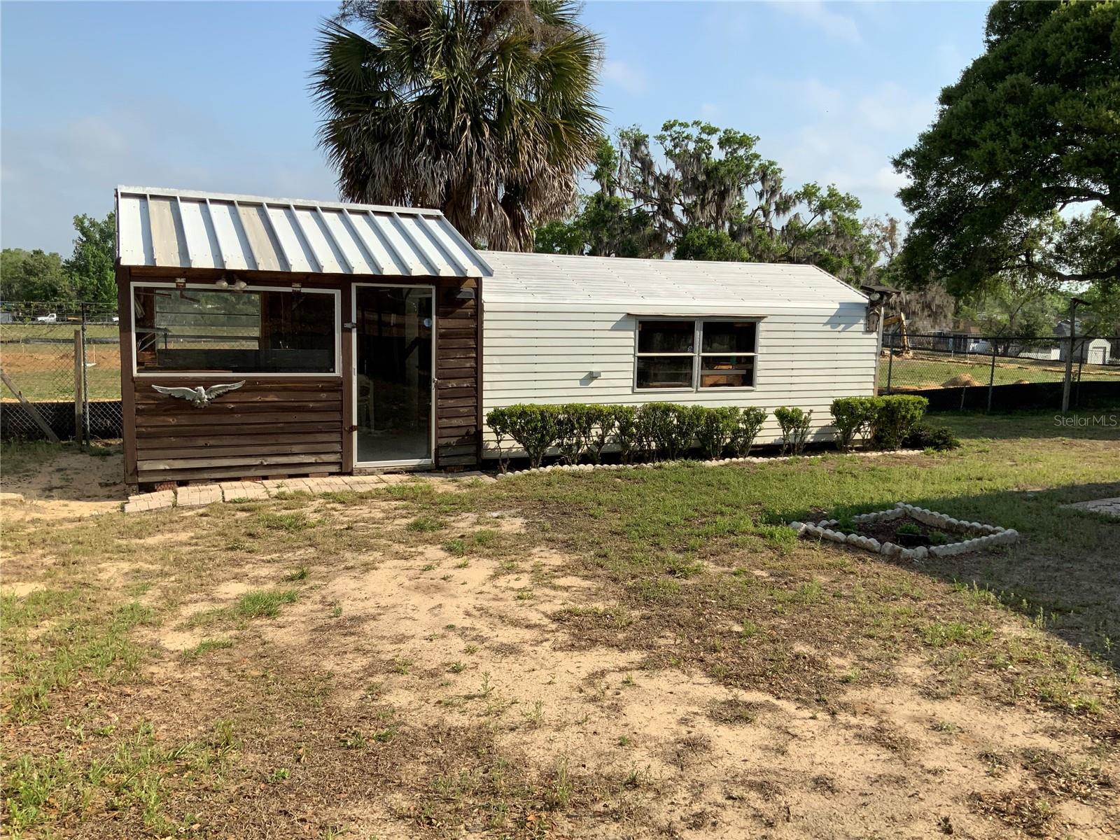 Image 5 of 10 For 1922 Cornelia Drive