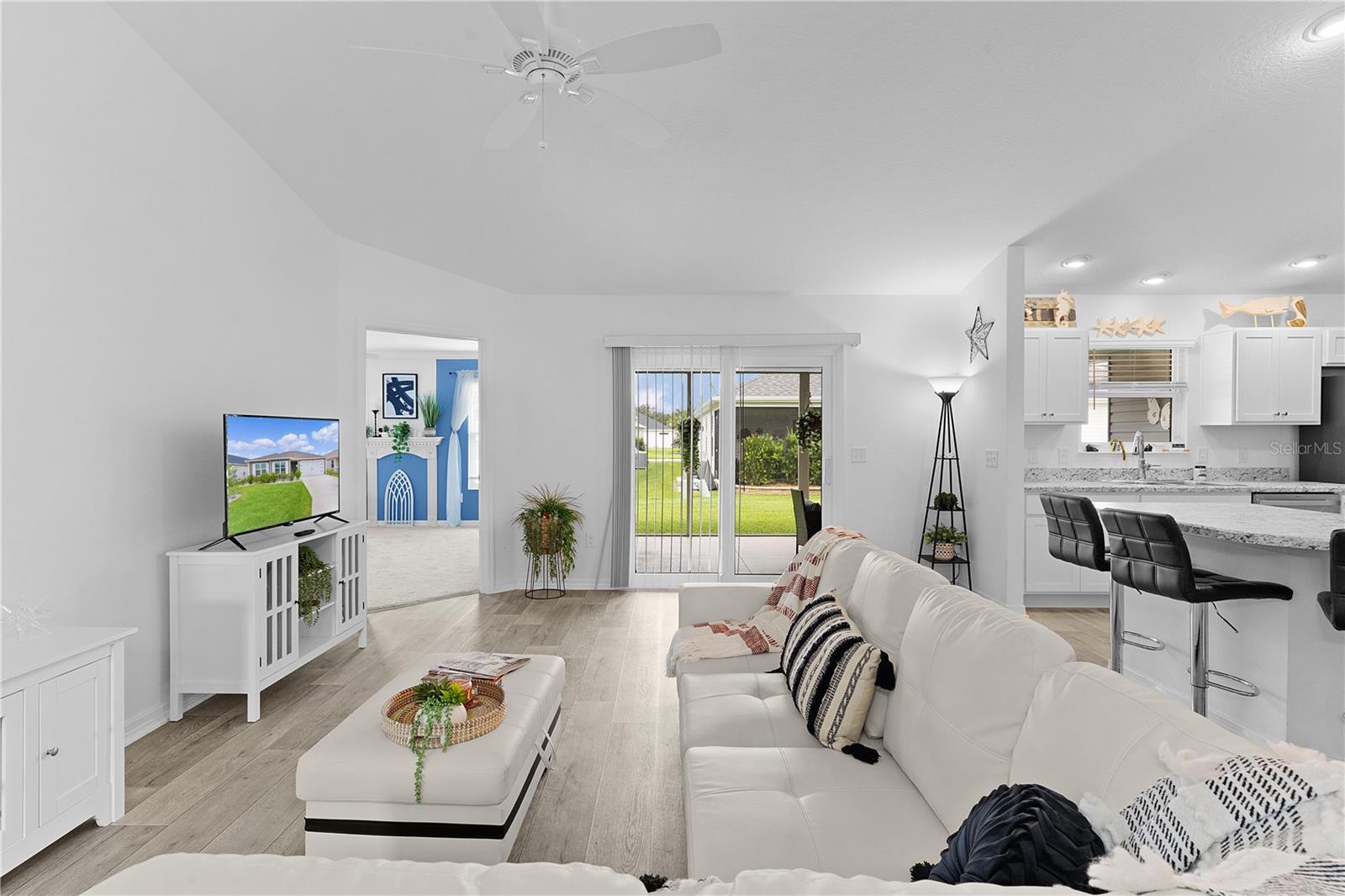 Image 13 of 34 For 3389 Luty Lane