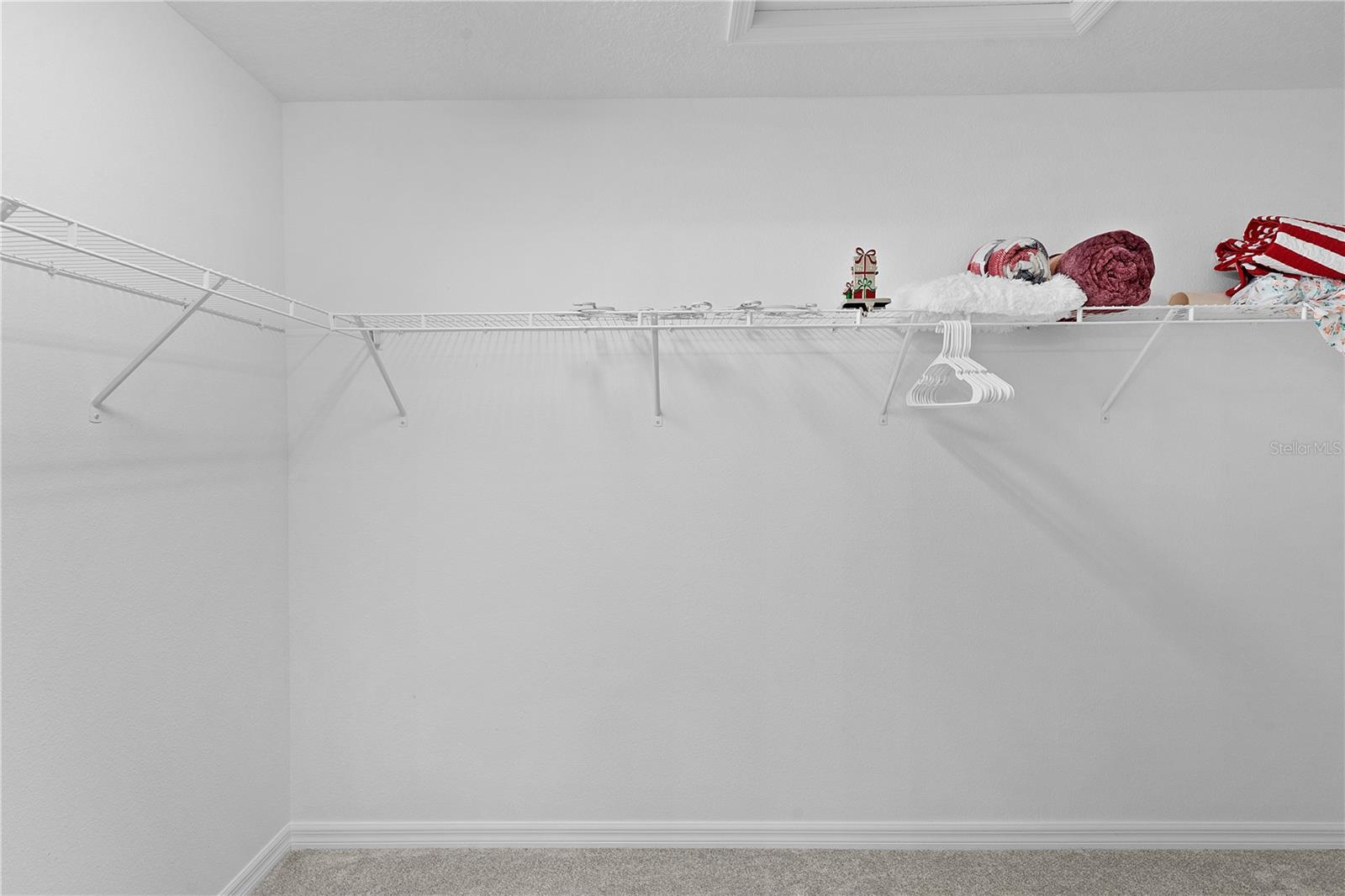 Image 21 of 34 For 3389 Luty Lane