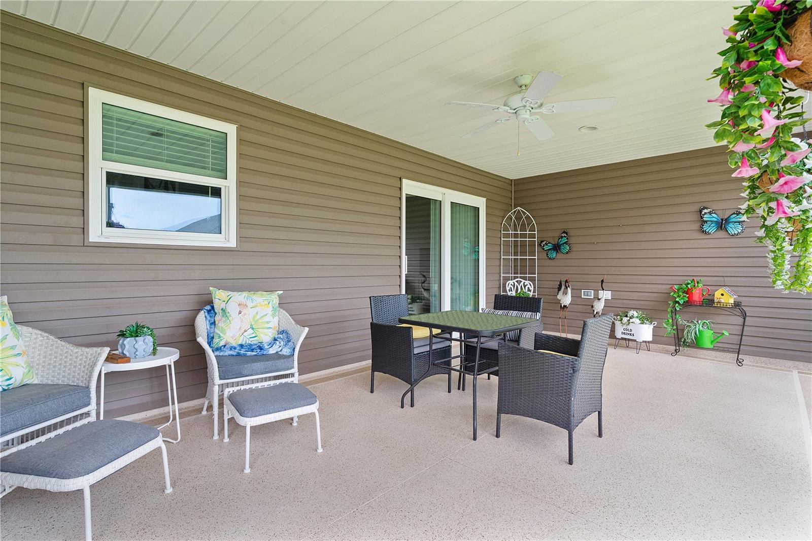 Image 29 of 34 For 3389 Luty Lane