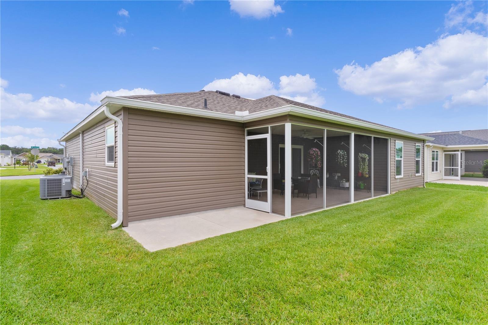 Image 34 of 34 For 3389 Luty Lane