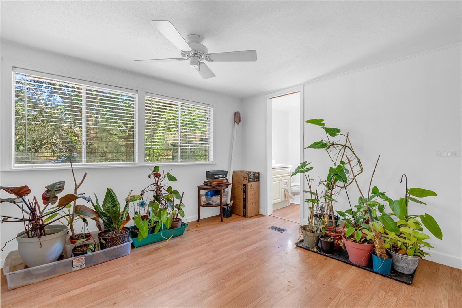 Image 22 of 41 For 32404 Highland Lakes Road