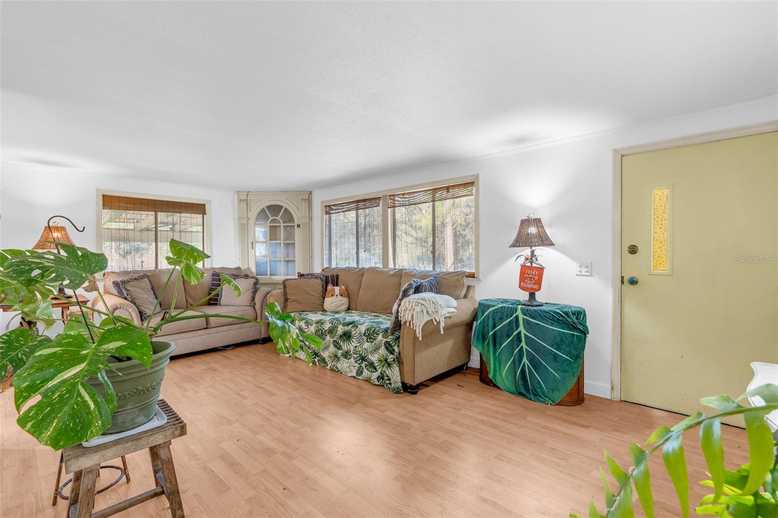 Image 29 of 41 For 32404 Highland Lakes Road