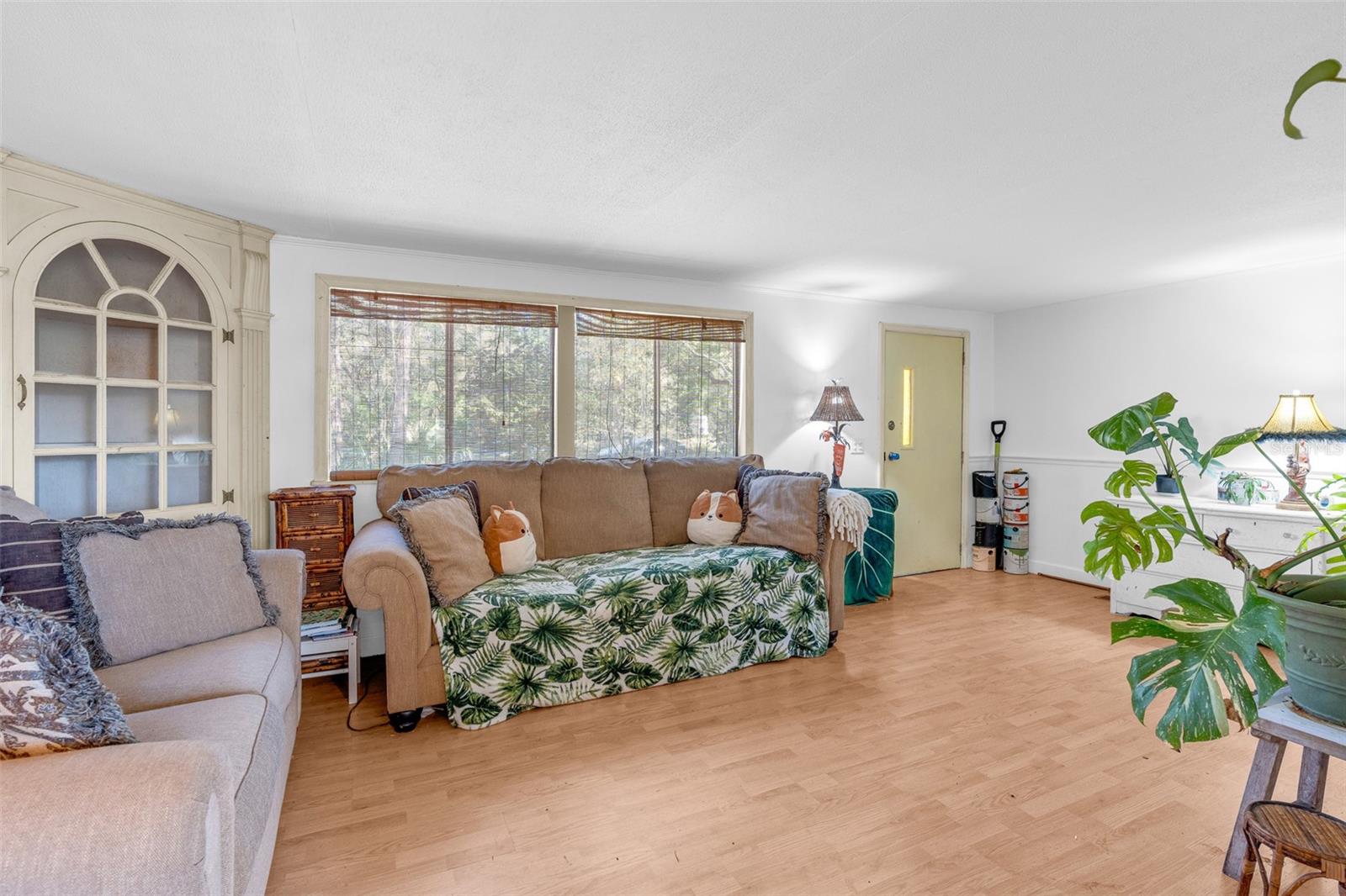 Image 30 of 41 For 32404 Highland Lakes Road