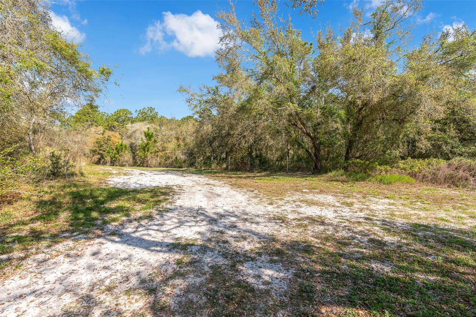 Image 39 of 41 For 32404 Highland Lakes Road