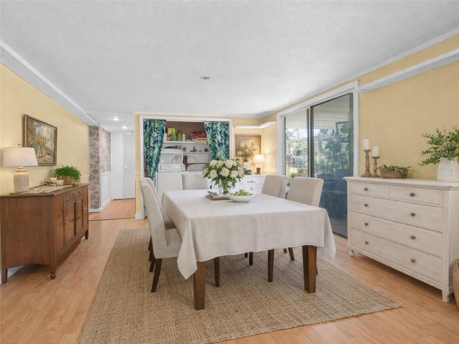 Image 4 of 41 For 32404 Highland Lakes Road