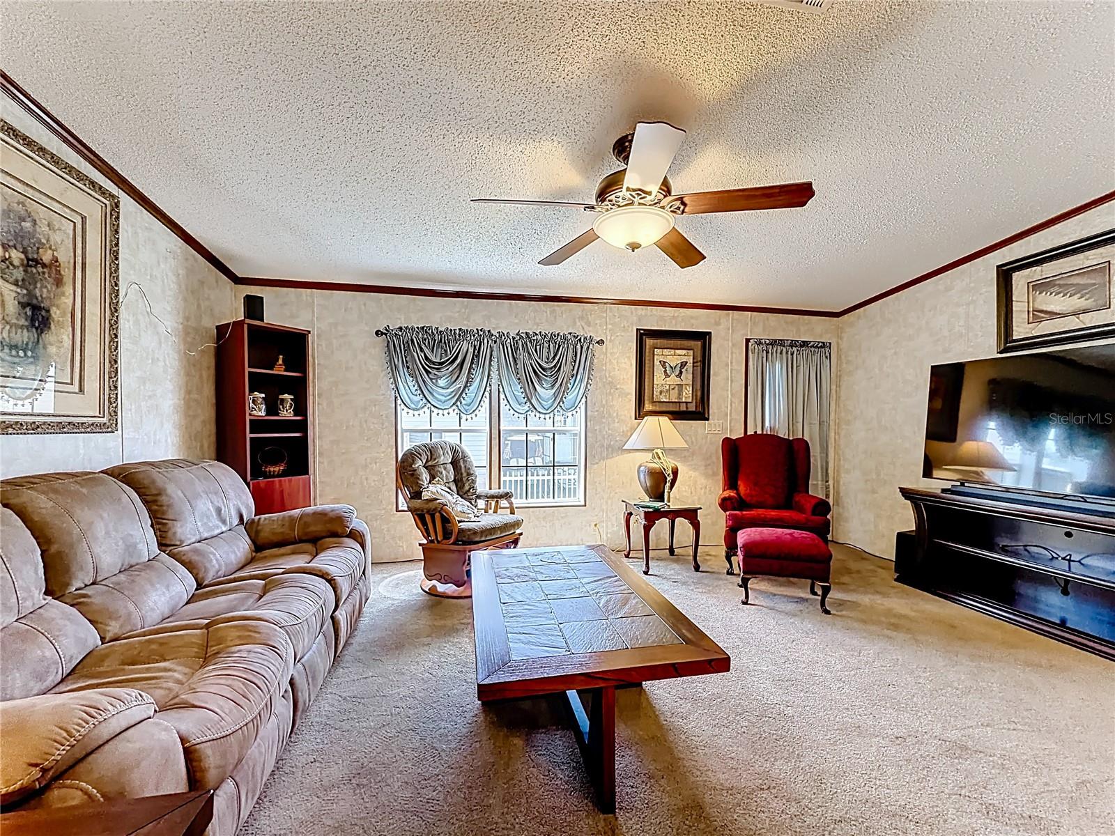 Image 16 of 61 For 1658 Elkhart Circle