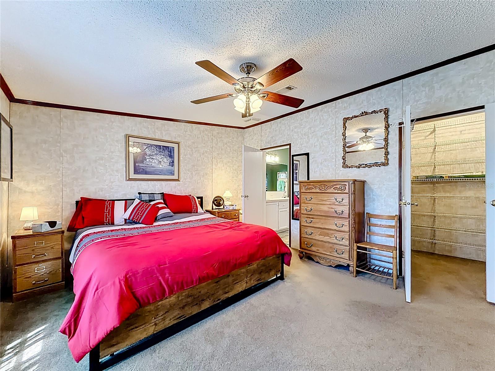 Image 20 of 61 For 1658 Elkhart Circle