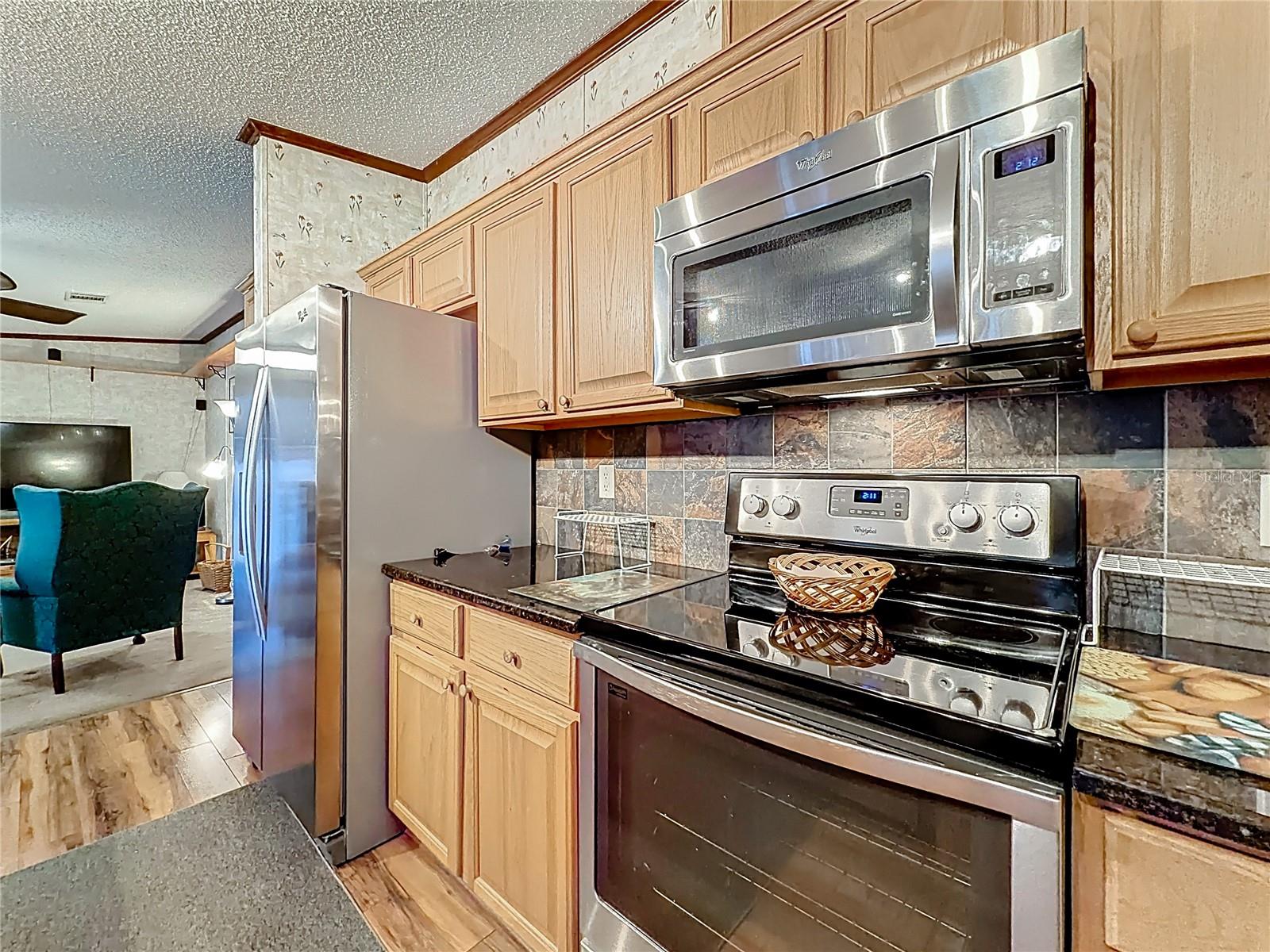 Image 6 of 61 For 1658 Elkhart Circle