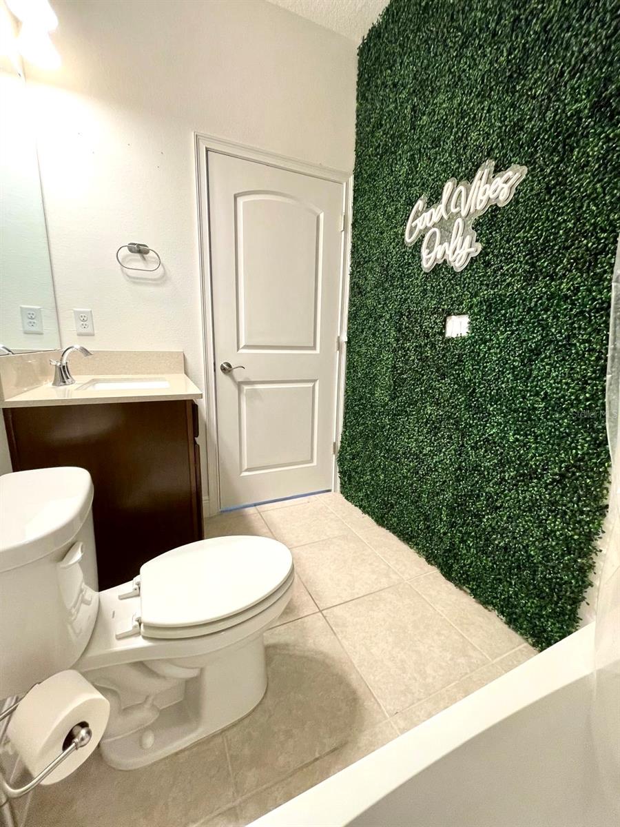 Image 20 of 40 For 3060 Crispin Circle