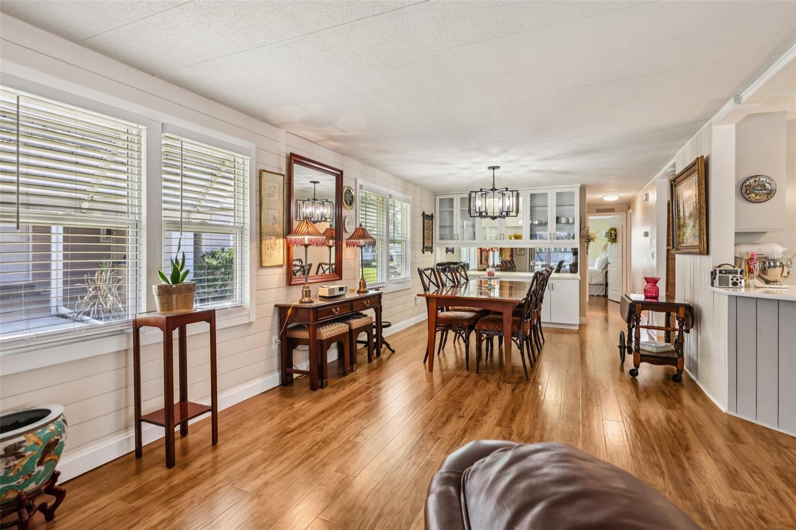 Image 7 of 36 For 105 Orchid Way